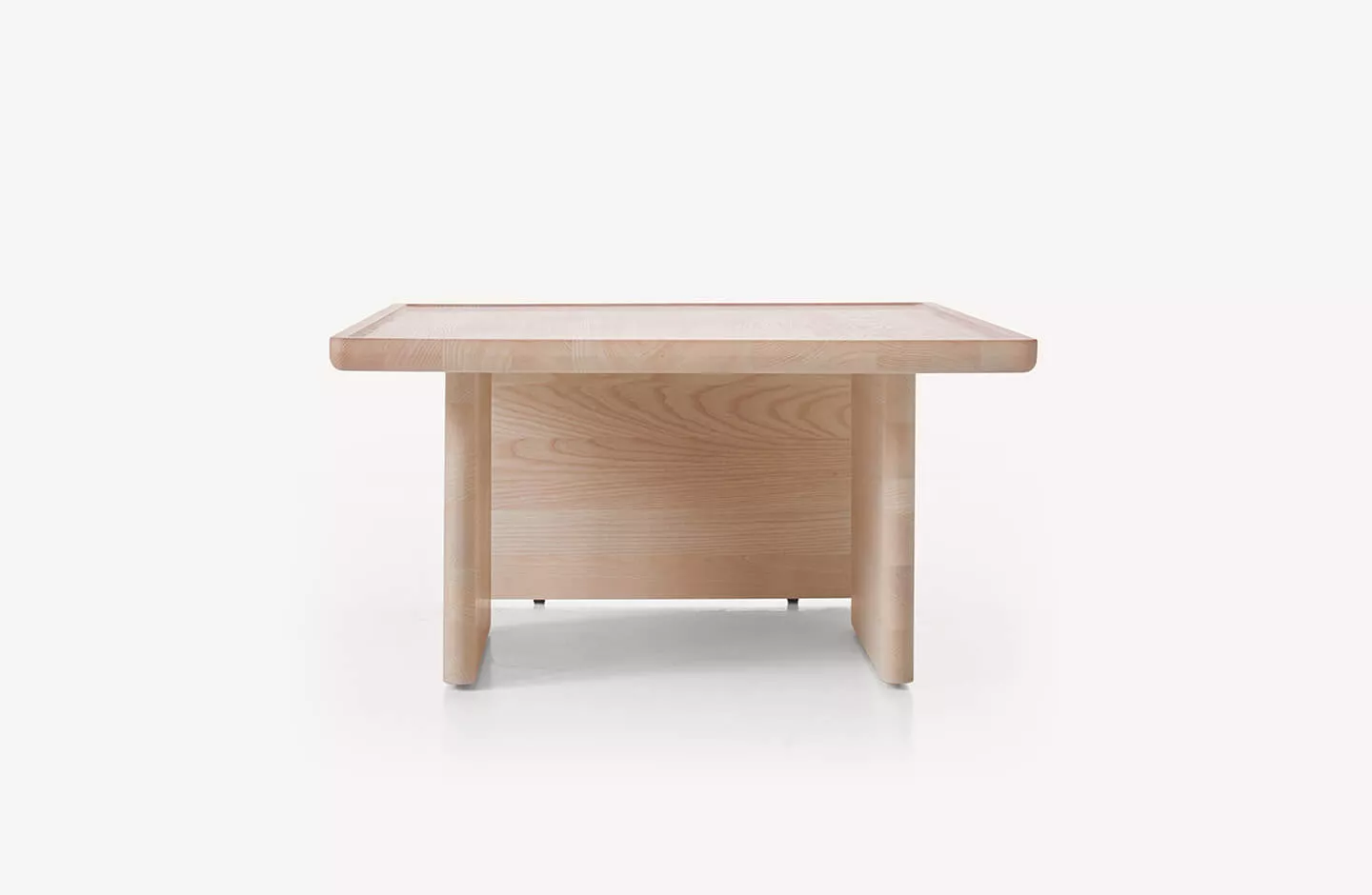 Приставной столик Asymmetric